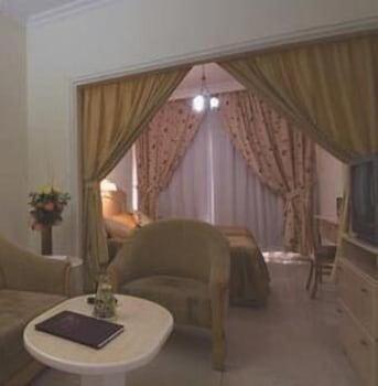 Elysee 3* Beirut