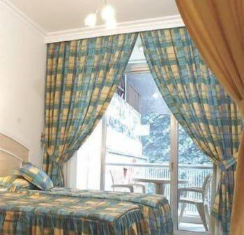 Elysee 3*