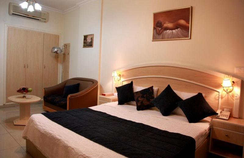 Aparthotel Elysee 3*
