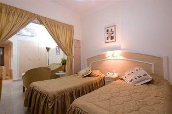 Elysee 3*